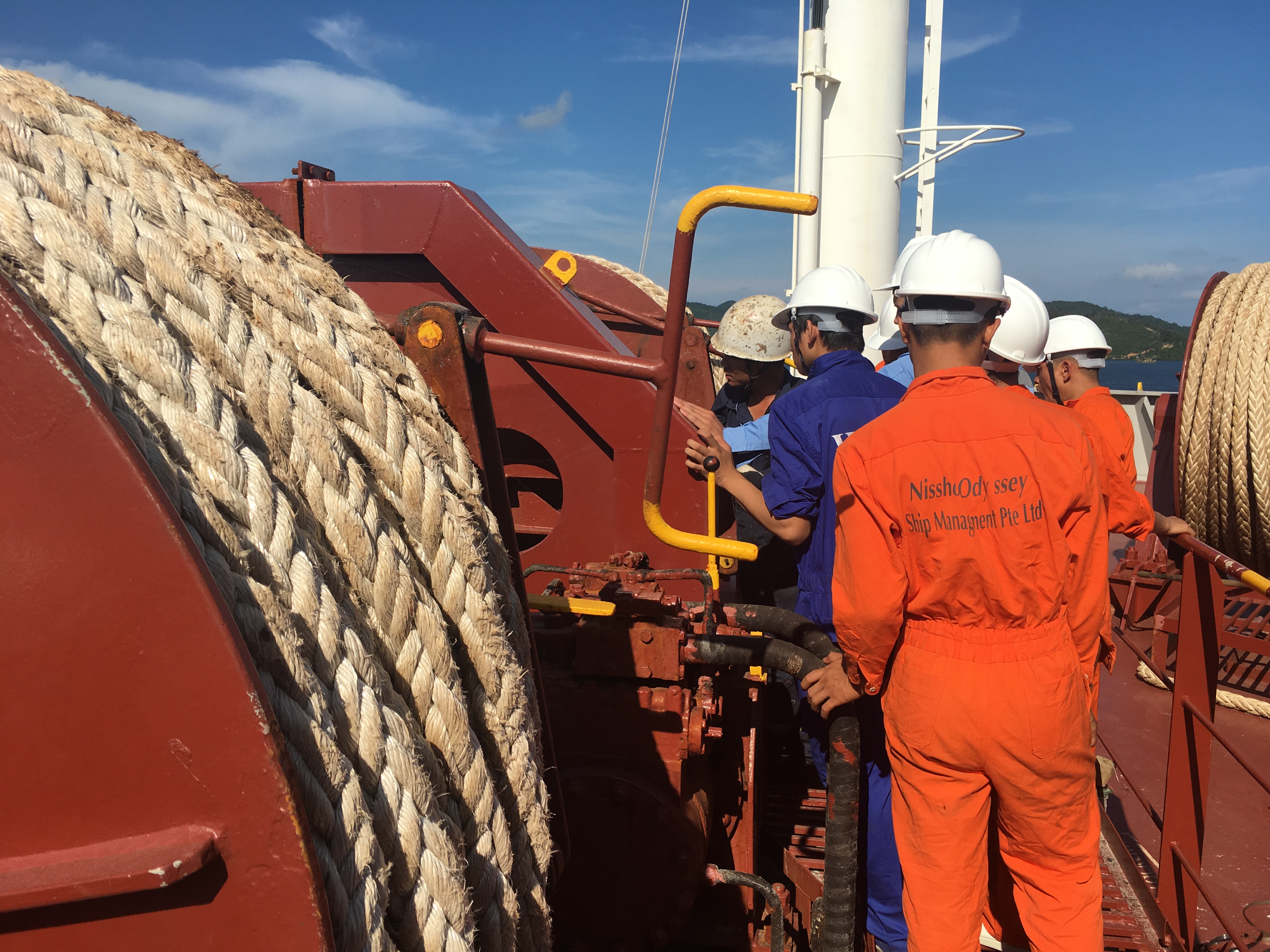 Bộ GTVT đề xuất ưu tiên tiêm vắc xin Covid-19 cho thuyền viên